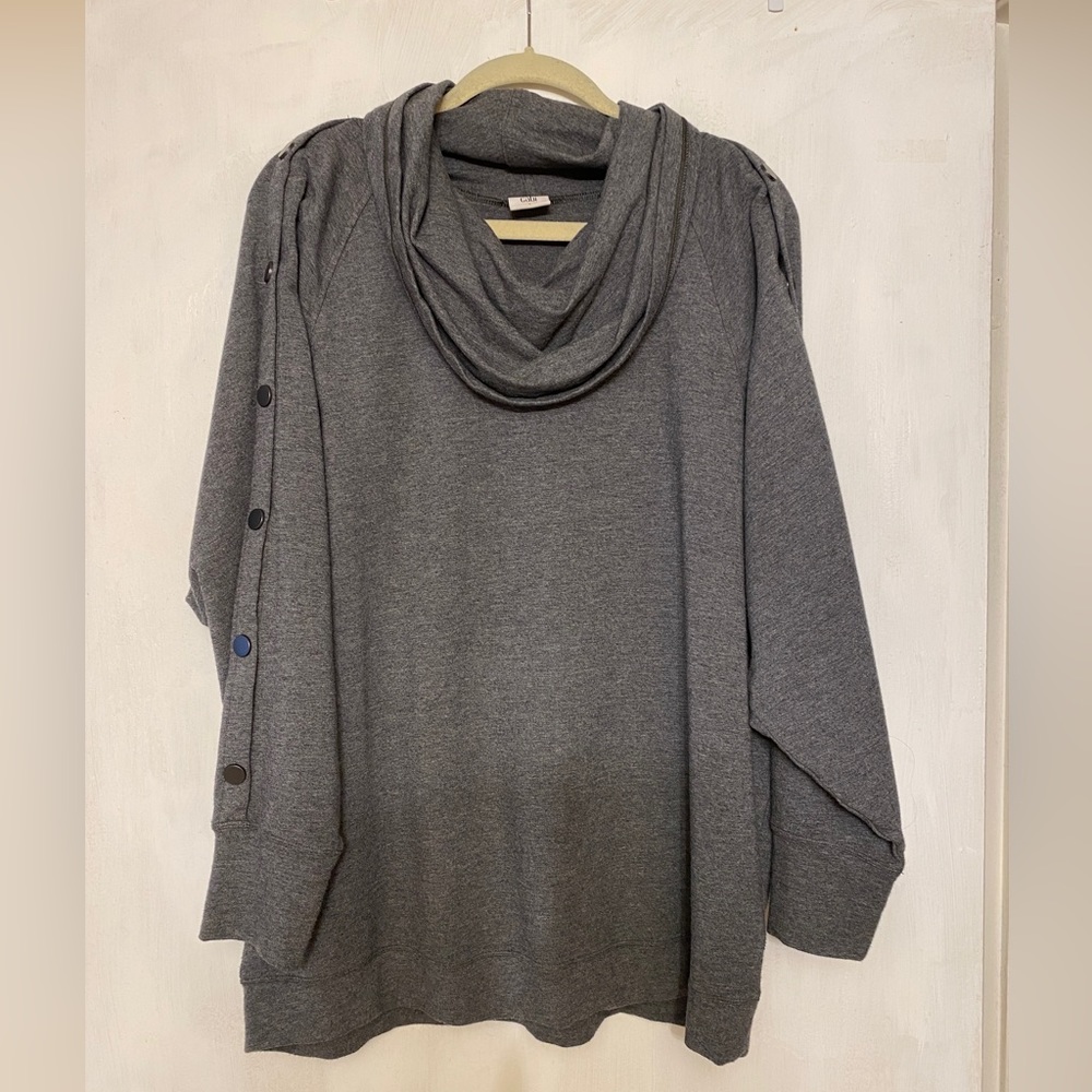 Awesome Cabi Snap Sleeve gray sweatshirt L